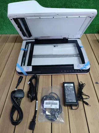 HP Scanjet Escáner de Superficie Plana Pro 2500 f1