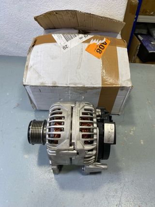 Alternador HELLA 14V 140A