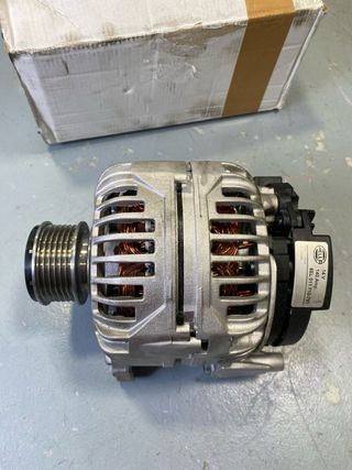 Alternador HELLA 14V 140A