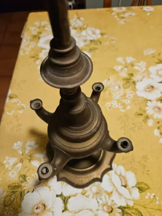 Lampada a olio in ottone stile fiorentino