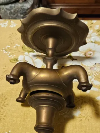 Lampada a olio in ottone stile fiorentino