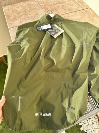 Chaqueta Gore Wear ciclismo
