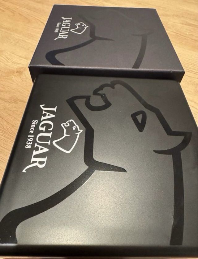Caja de reloj Jaguar