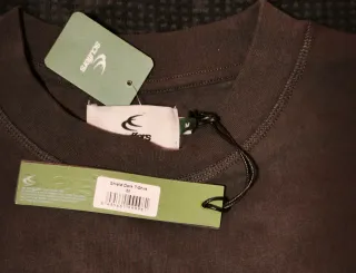 Shield Dark T-shirt Scuffers