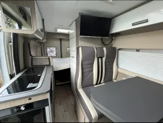 Autocaravana Camper Chausson compacta