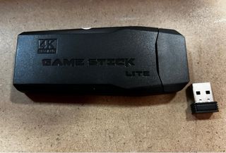 Consola Retro Lite 4K - 10,000 Juegos + 2 Mandos