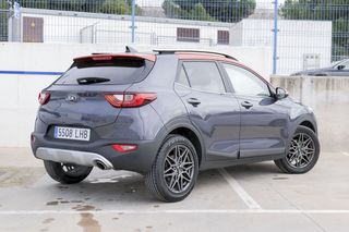 Kia Stonic   1.0 TGDi 88kW 120CV Drive
