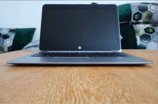 HP EliteBook Folio 1040 G3 i7 16GB SSD