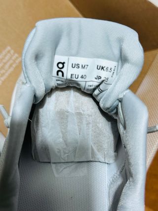 Zapatillas ON CLOUD Running Talla 40 Nuevas