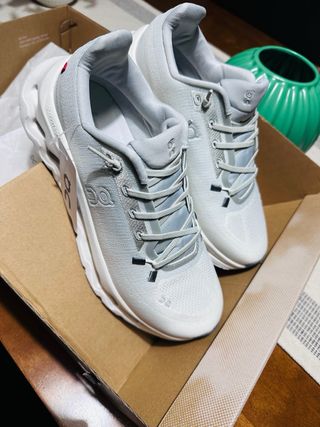 Zapatillas ON CLOUD Running Talla 40 Nuevas