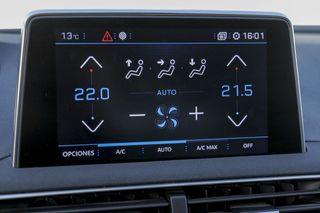 Peugeot 3008   1.5L BlueHDi 96kW 130CV SS Allure