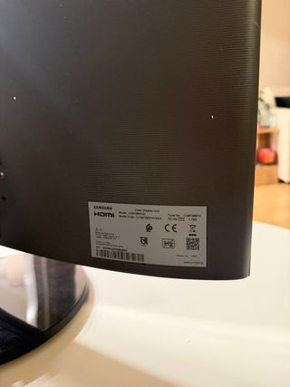 Monitor Curvo Samsung CF390 24