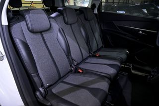 Peugeot 5008   Allure 1.6L BlueHDi 88kW 120CV SS