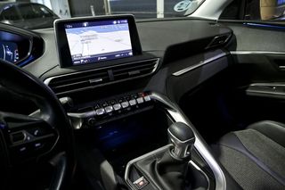 Peugeot 5008   Allure 1.6L BlueHDi 88kW 120CV SS