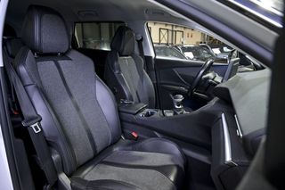 Peugeot 5008   Allure 1.6L BlueHDi 88kW 120CV SS