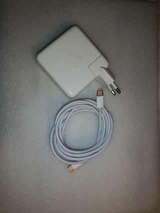 MacBook Pro 13 2016 Touch Bar i5 2.9 8GB Retina