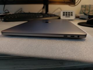 MacBook Pro 13 2016 Touch Bar i5 2.9 8GB Retina