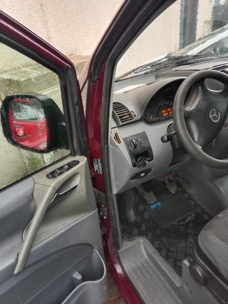 Mercedes-Benz Vito 2005