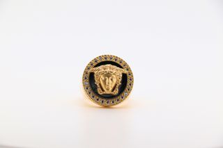 Anillo Versace Medusa Onix Circonitas Oro