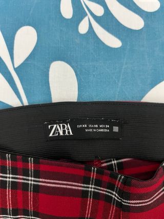 Leggings Zara Tartán Rojo Talla XS