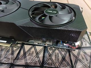 ASUS Dual RTX 2080S O8G EVO V2 Tarjeta gráfica