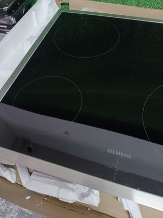 Siemens EA645GE17 - Placa de cocina vitrocerámica