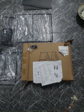 Armario Organizador Metálico y Plástico