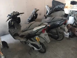 Malaguti Phantom 125 y 250 f13
