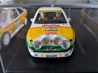 SCALEXTRIC FORD ESCORT RS COSWORTH DONUTS
