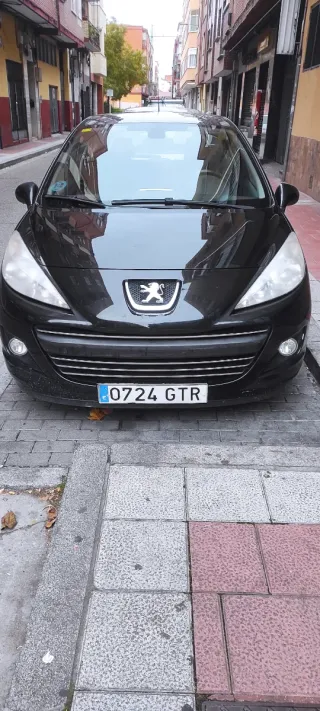 Peugeot 207 2010
