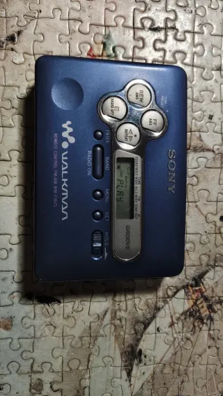 WALKMAN SONY WM-FX675 Radio FM/AM CARGADOR BATERÍA