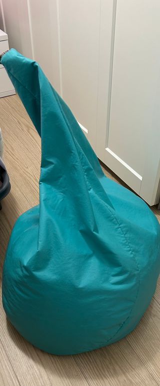 Puff pera color Turquesa.