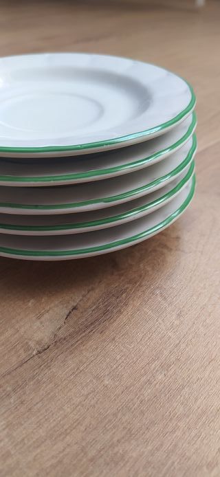 Set 5 Platos de Café Porcelana Blanco y Verde