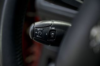 Peugeot 208   5P STYLE 1.6 BlueHDi 100