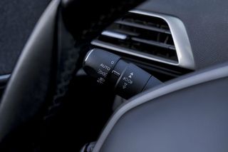 Peugeot 3008   1.5L BlueHDi 96kW 130CV SS Allure