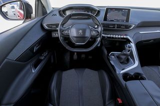 Peugeot 3008   1.5L BlueHDi 96kW 130CV SS Allure