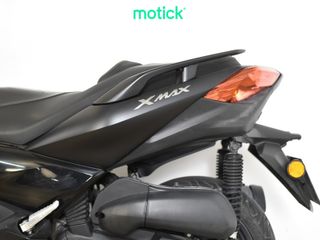 YAMAHA XMAX 125
