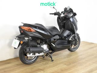 YAMAHA XMAX 125