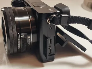 Sony A6000 + Objetivo 16-50mm