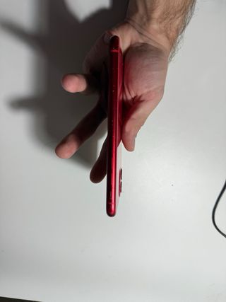 iPhone 11 64 GB Rojo