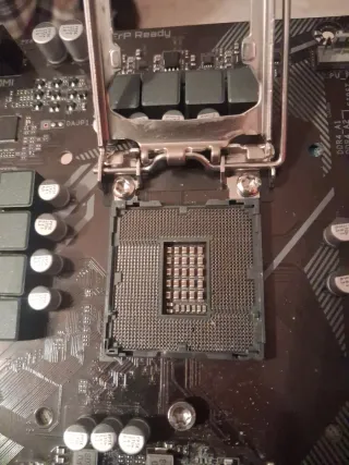 Placa Base Gigabyte B560M DS3H V2