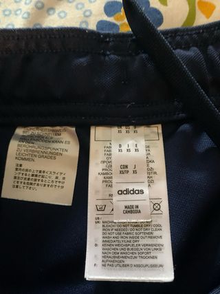 Pantalón Adidas Azul con Rayas Blancas