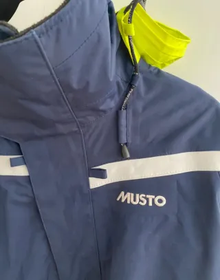 Chaqueta náutica MUSTO azul