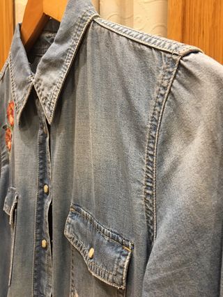 Camisa tejana Zara Woman bordada