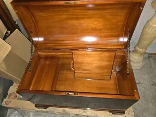 Cofre madera lacada alto brillo