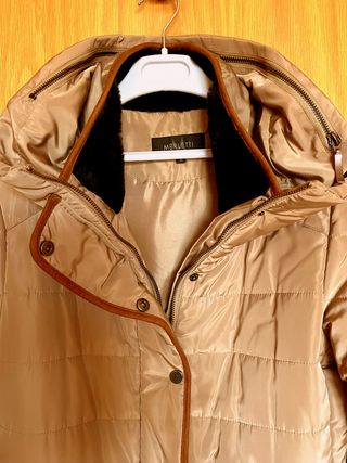 Giubbotto in microfibra beige da donna