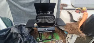 Cocina blanca con horno