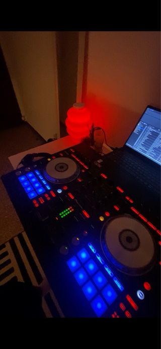 Controlador DJ Pioneer DDJ-SR