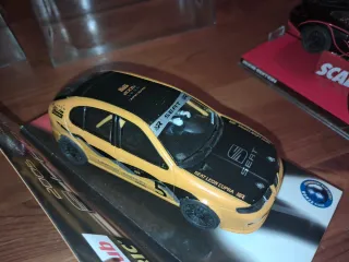 Lote 2 coches Scalextric Club Edición Limitada