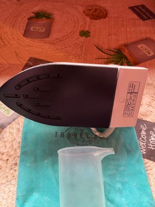 Plancha de Viaje Moulinex Blanca